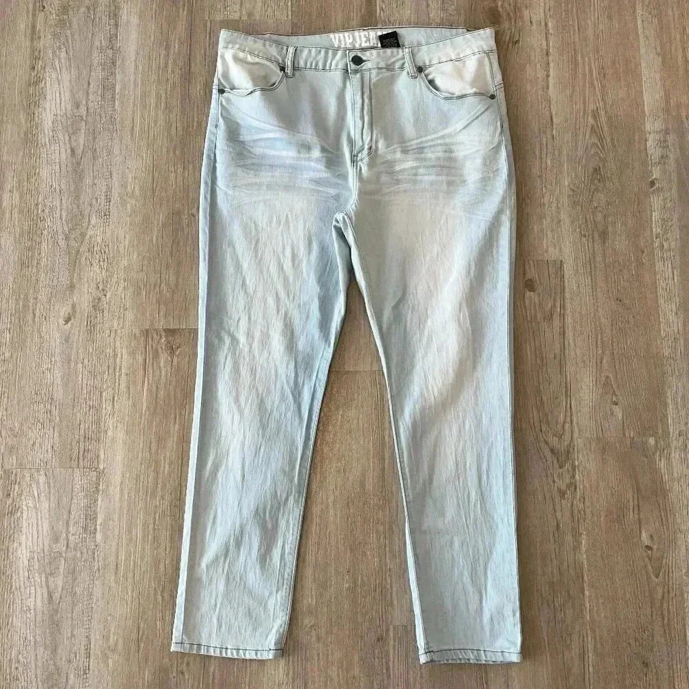 Womens VIP Light Wash Jeans - 23/24